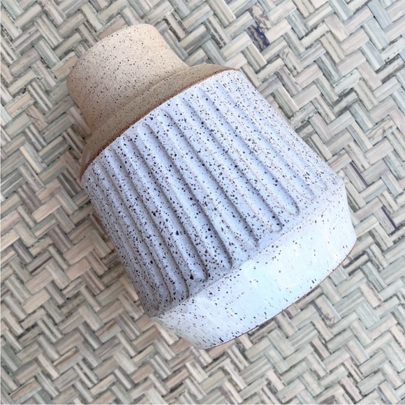 BOHO HANDMADE‎ POTTERY PIECE VASE/PLANT POT/WOODEN SPOON HOLDER EUC - Picture 11 of 14